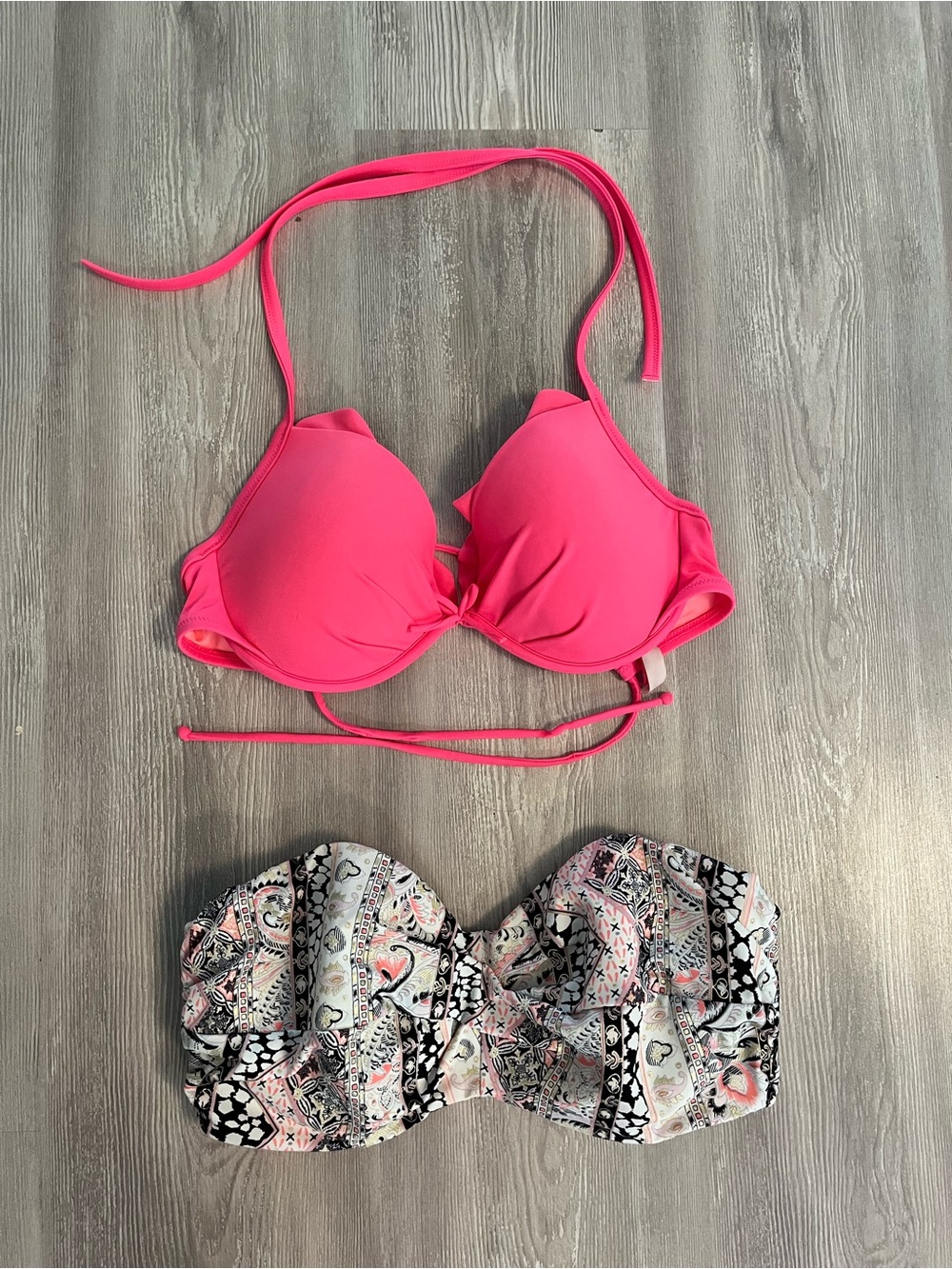 Victorias Secret Fabulous and Knockout Twist Front Bikini Tops size 34D